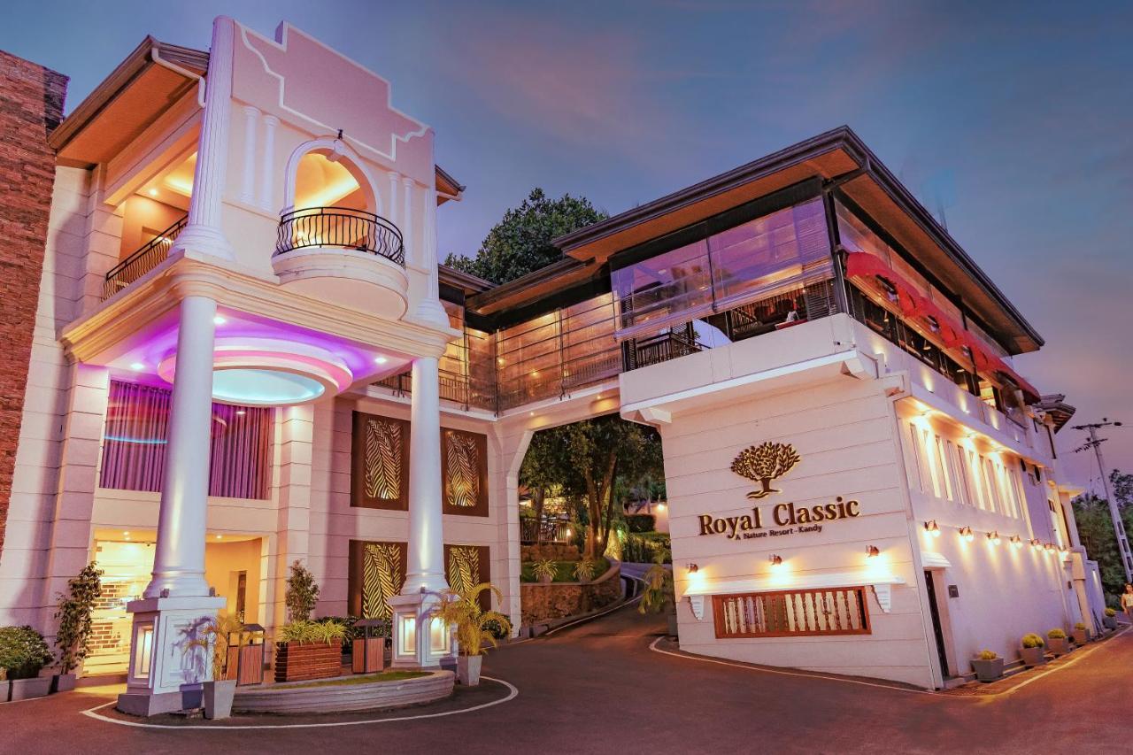 Royal Classic Resort Kandy Exterior foto