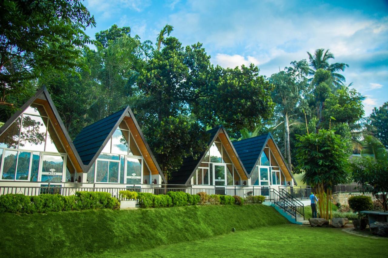 Royal Classic Resort Kandy Exterior foto