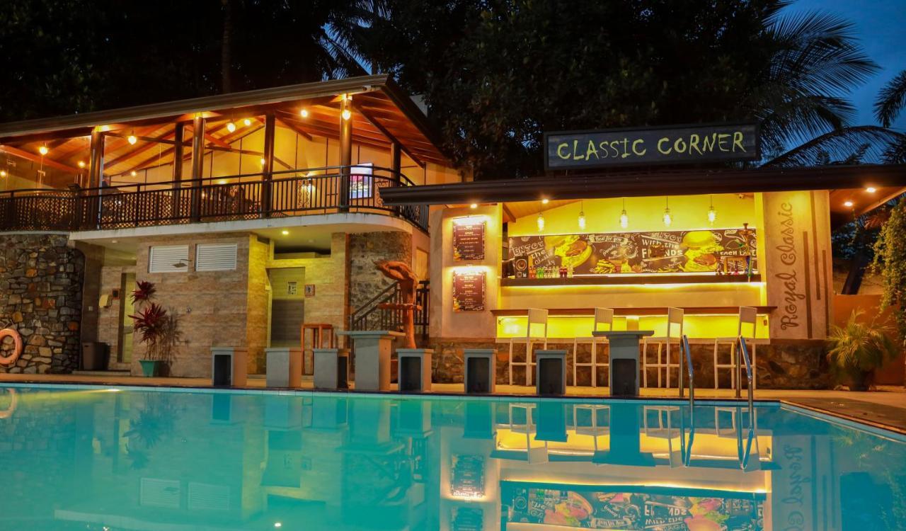Royal Classic Resort Kandy Exterior foto