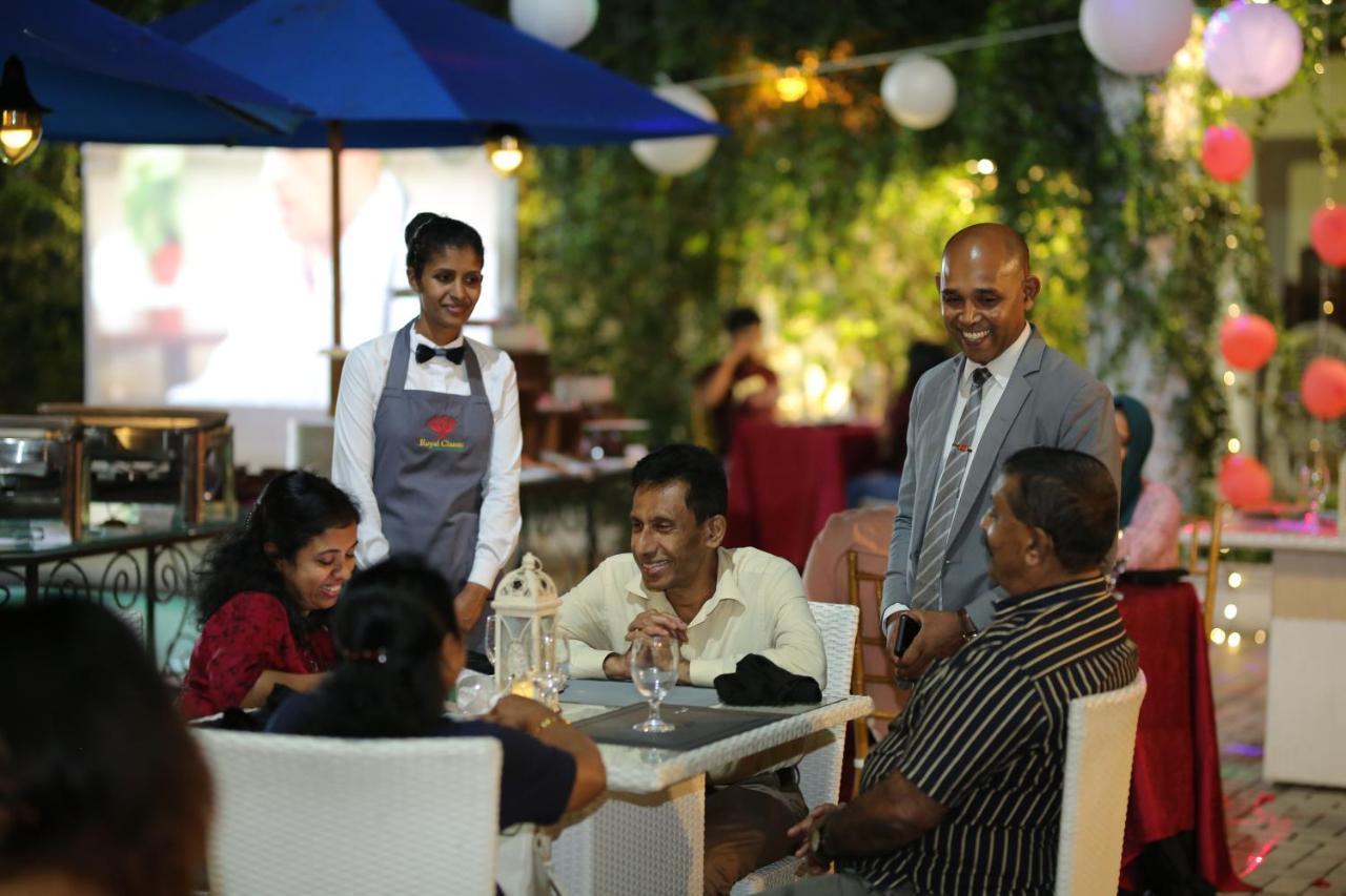 Royal Classic Resort Kandy Exterior foto