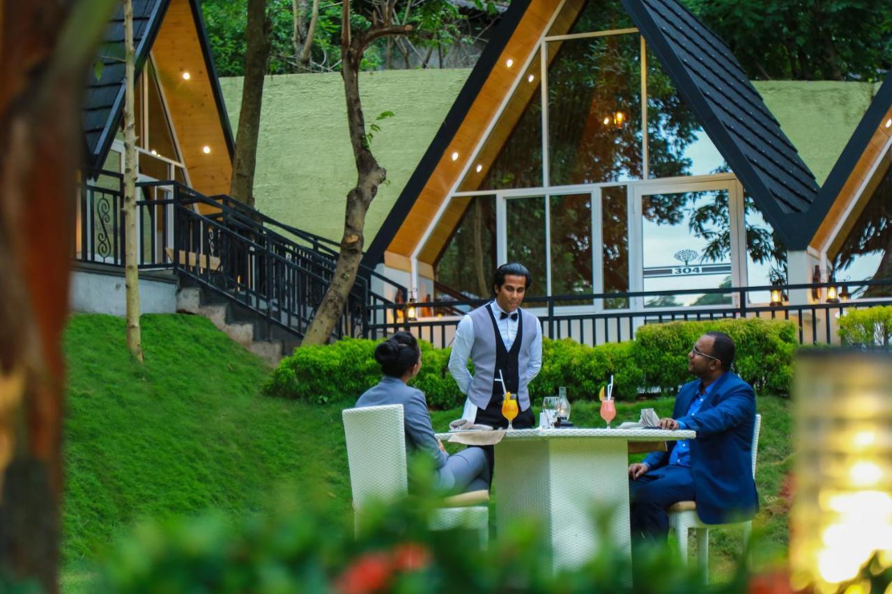 Royal Classic Resort Kandy Exterior foto